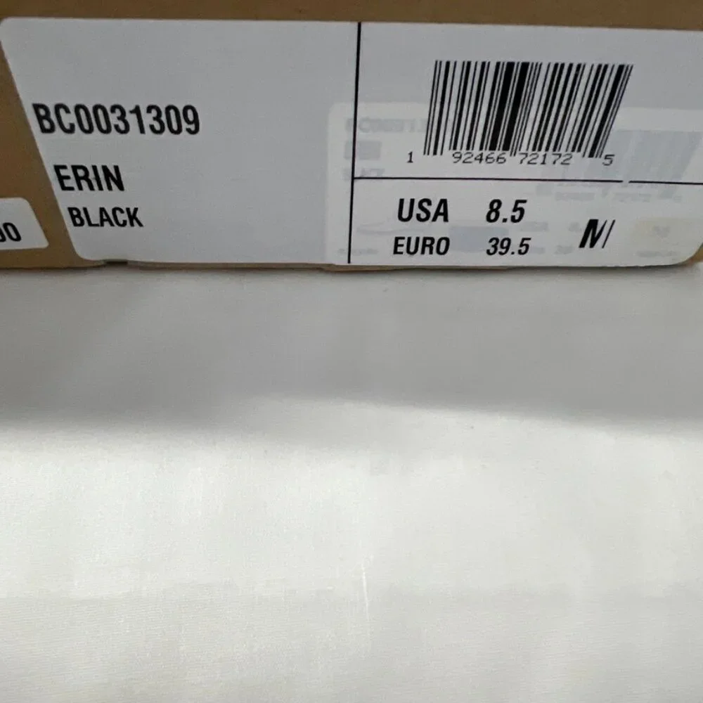 b.o.c. Black Ankle Booties elastic Sides Pull on Durable Soles New - Picture 9 of 10